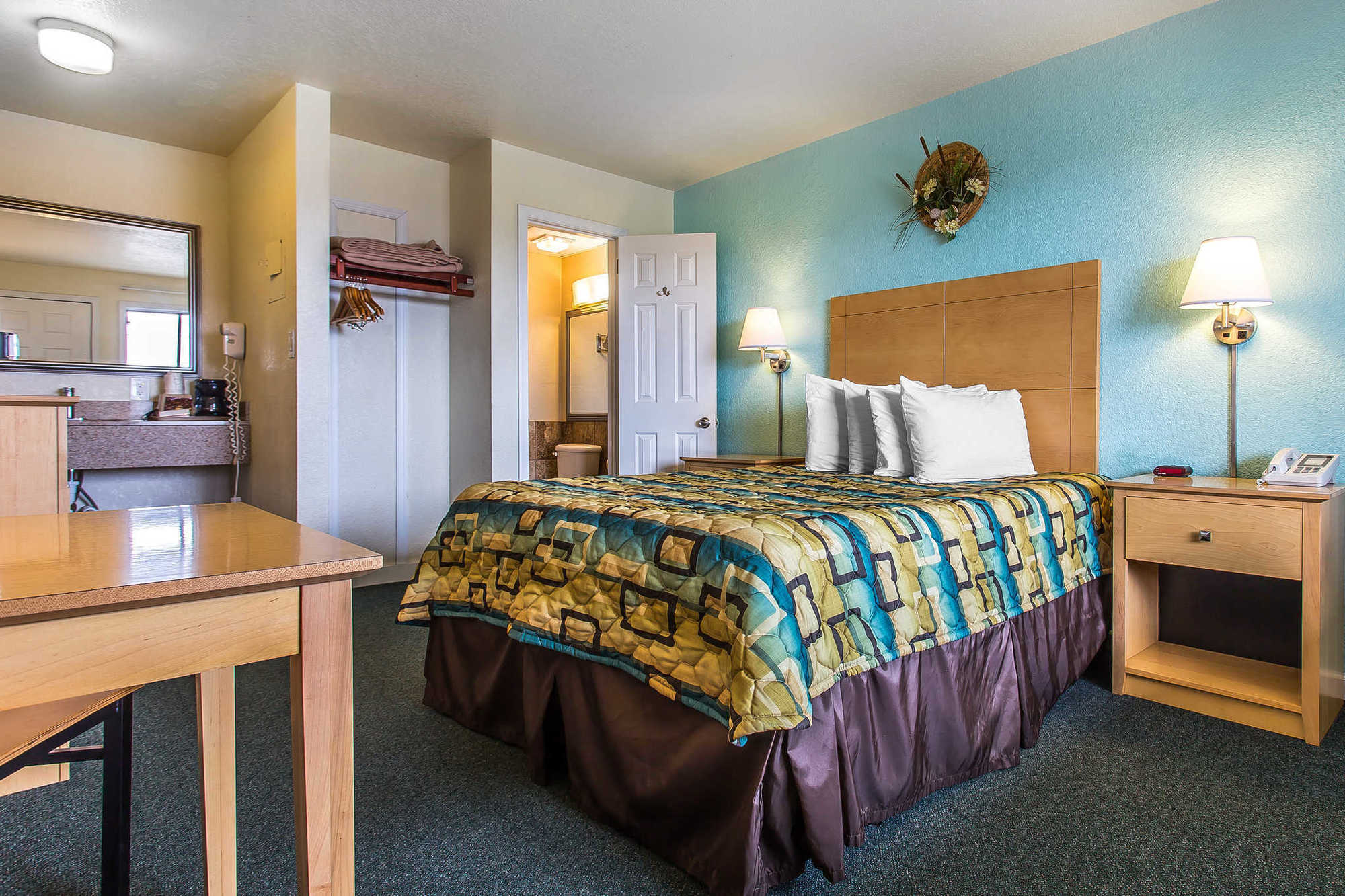 Rodeway Inn & Suites Nags Head Chambre photo