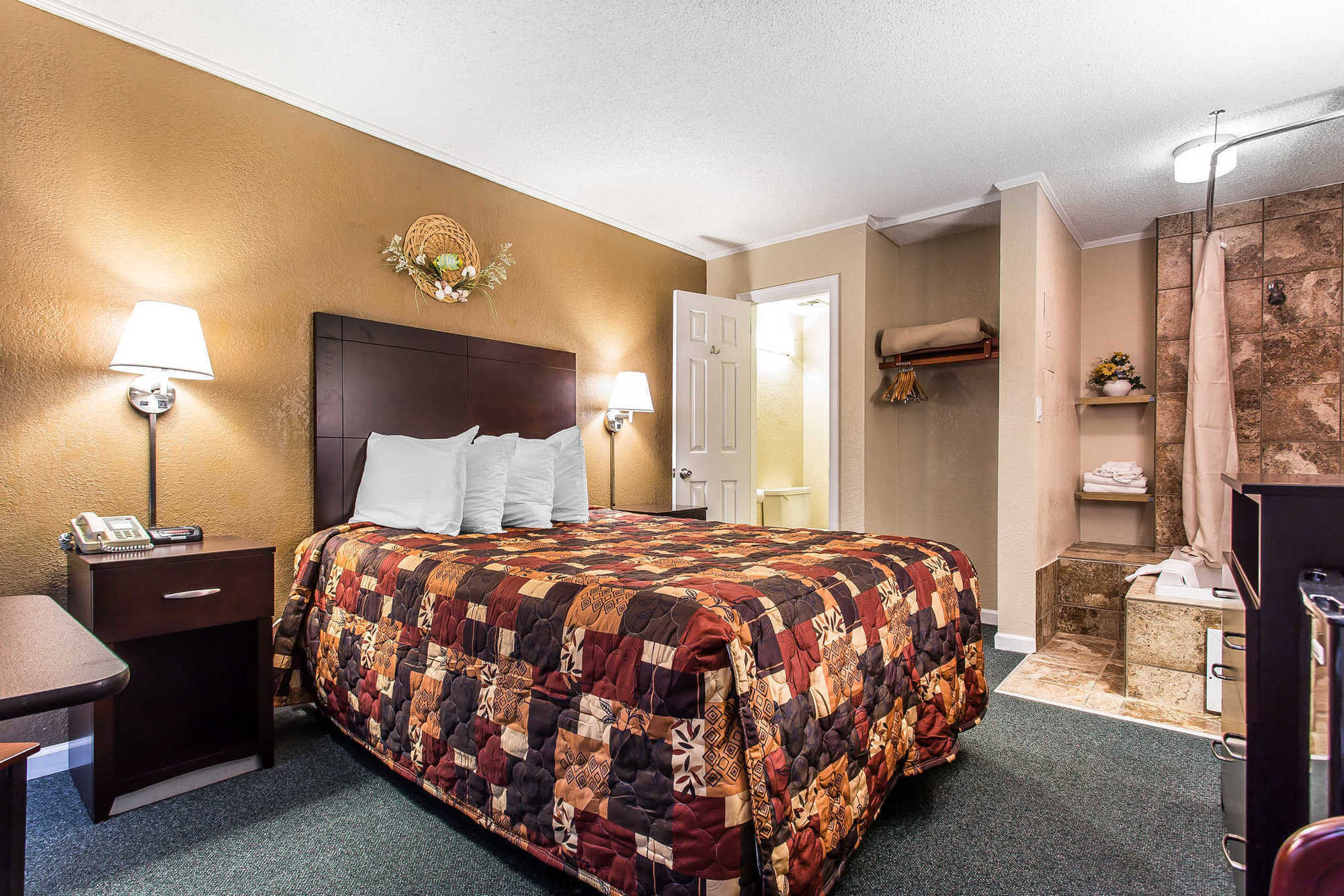 Rodeway Inn & Suites Nags Head Chambre photo